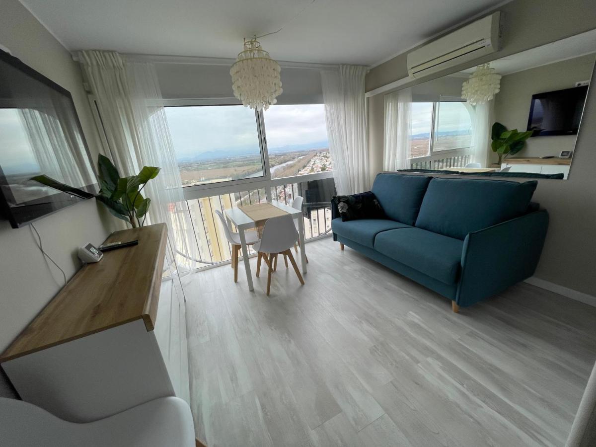 Four Seasons Apartment Емпуриабрава Екстериор снимка