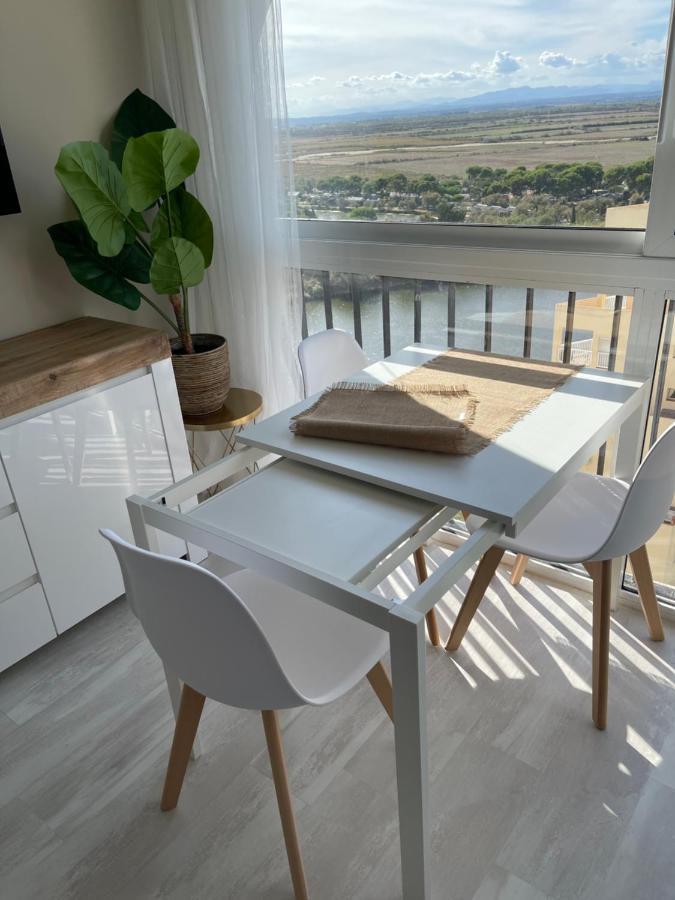 Four Seasons Apartment Емпуриабрава Екстериор снимка
