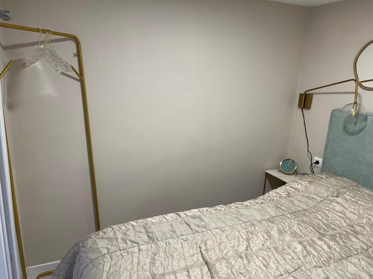 Four Seasons Apartment Емпуриабрава Екстериор снимка